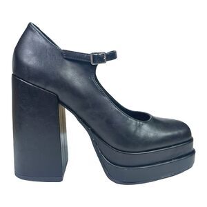 Wild Pair Octavia Buckle Mary Jane Heels - Size 7.5